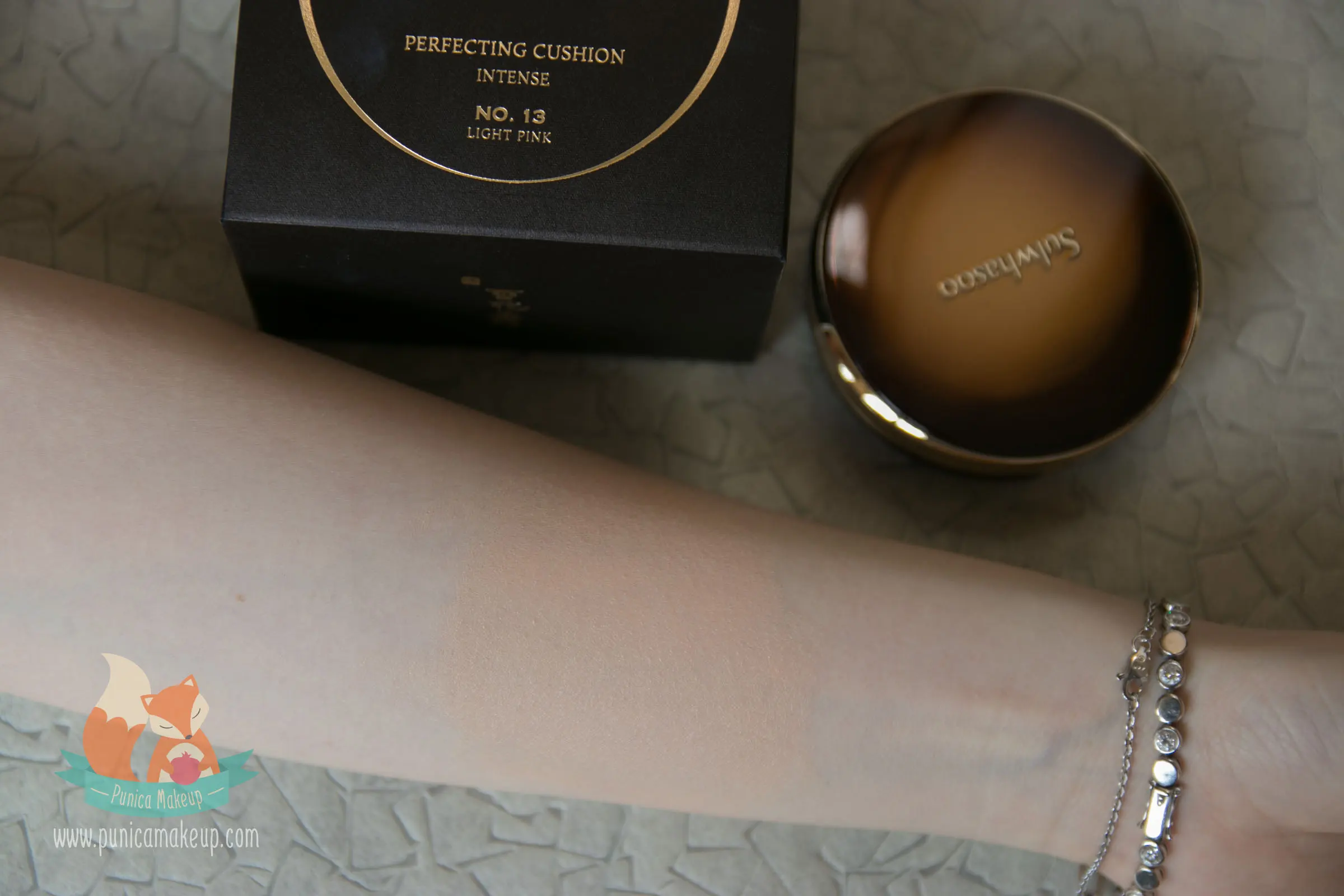 Sulwhasoo Perfecting Cushion Intense tested on my hand